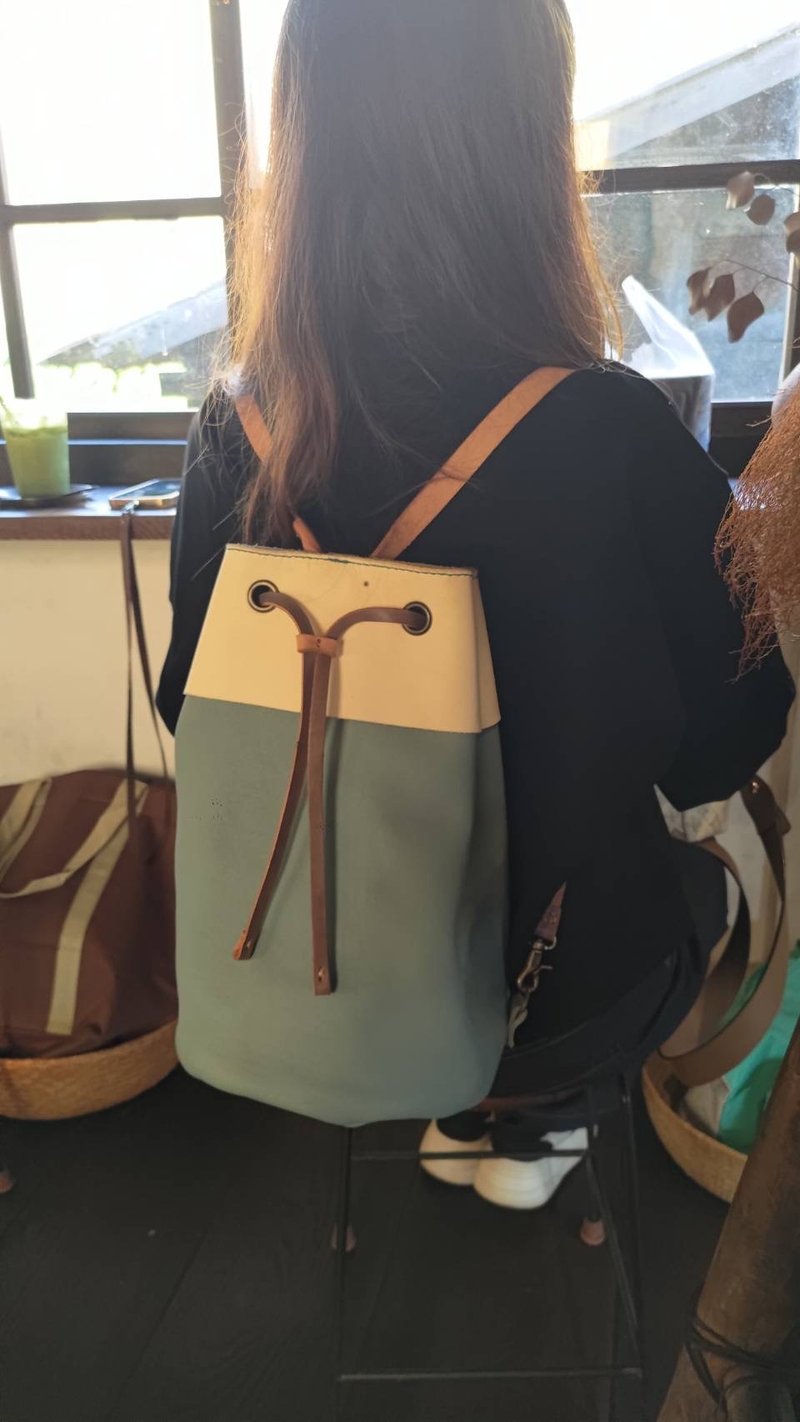 独特风格 灰蓝色 纯牛皮后背包/水桶包 - 束口袋双肩包 - 真皮 蓝色