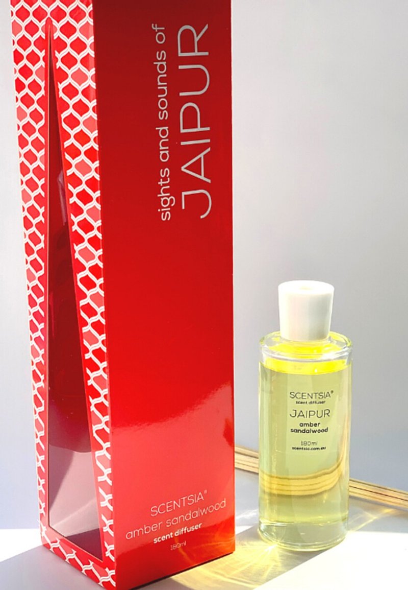 SCENTSIA 家居香薰座 180ml 斋浦尔 - 琥珀檀香 - 香薰/精油/线香 - 精油 红色