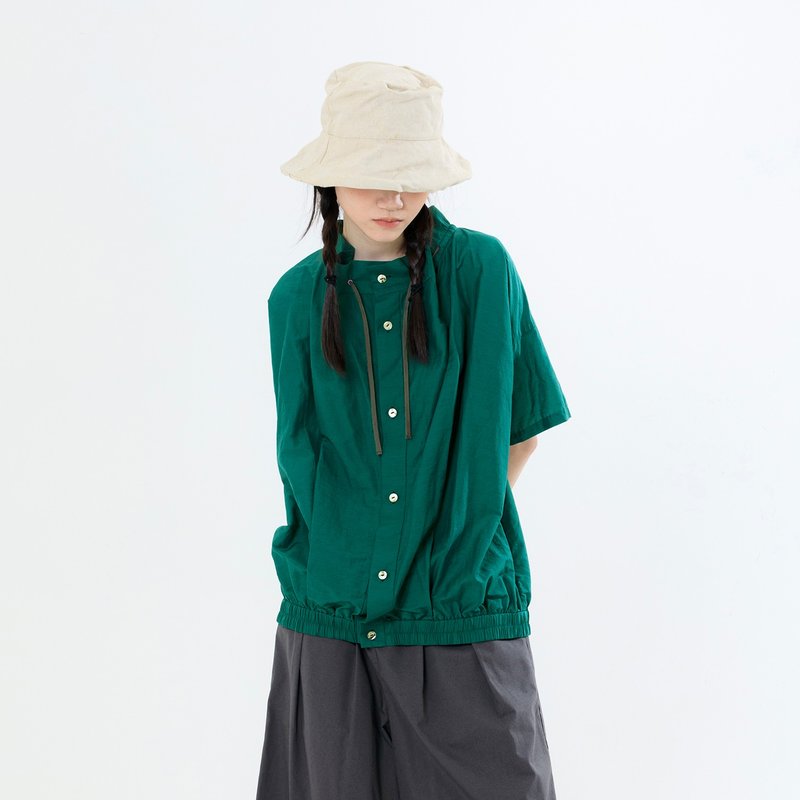山色抽绳立领五分袖衬衫 - 女装衬衫 - 棉．麻 绿色
