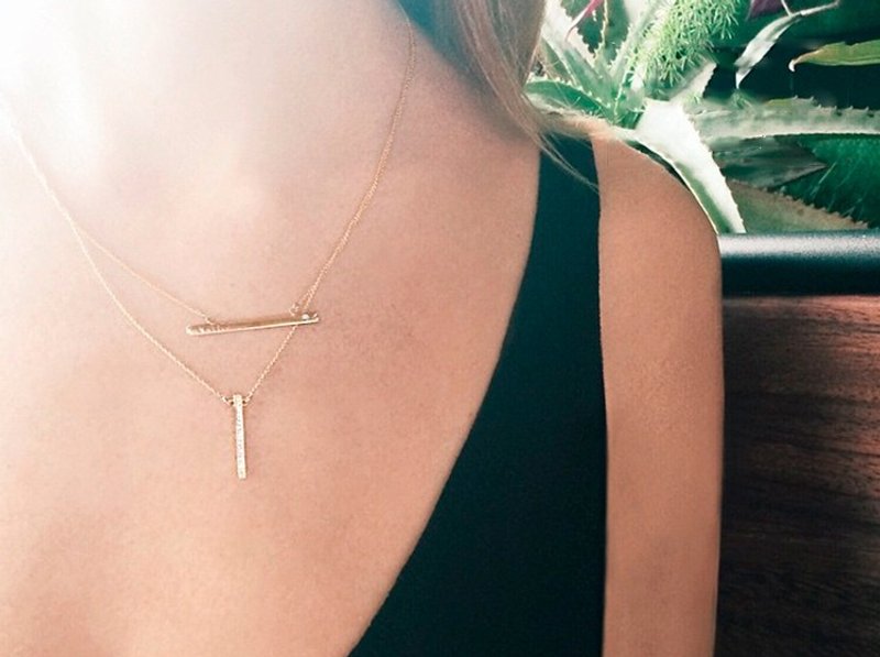 一字鑲仿鑽超細鎖骨鏈 疊戴項鏈 鋯石 925銀 - 项链 - 纯银 银色
