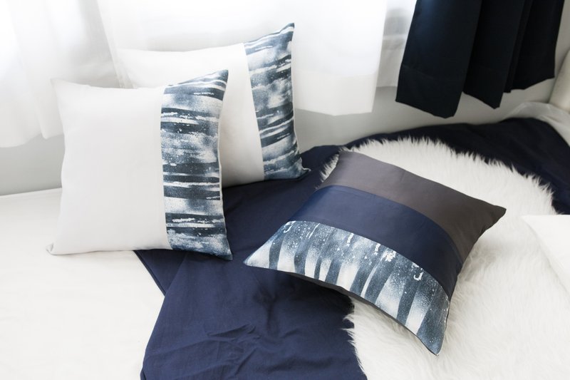 piinpillow - pillow 16x16 inches with pillow cover /  枕頭 - 枕头/抱枕 - 其他材质 