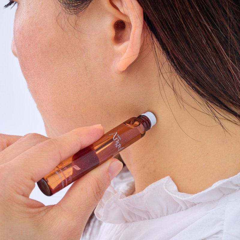 舒肌活络Pain Away | 芳疗滚珠精油 | 涂抹舒缓 松开紧绷 - 香薰/精油/线香 - 精油 粉红色