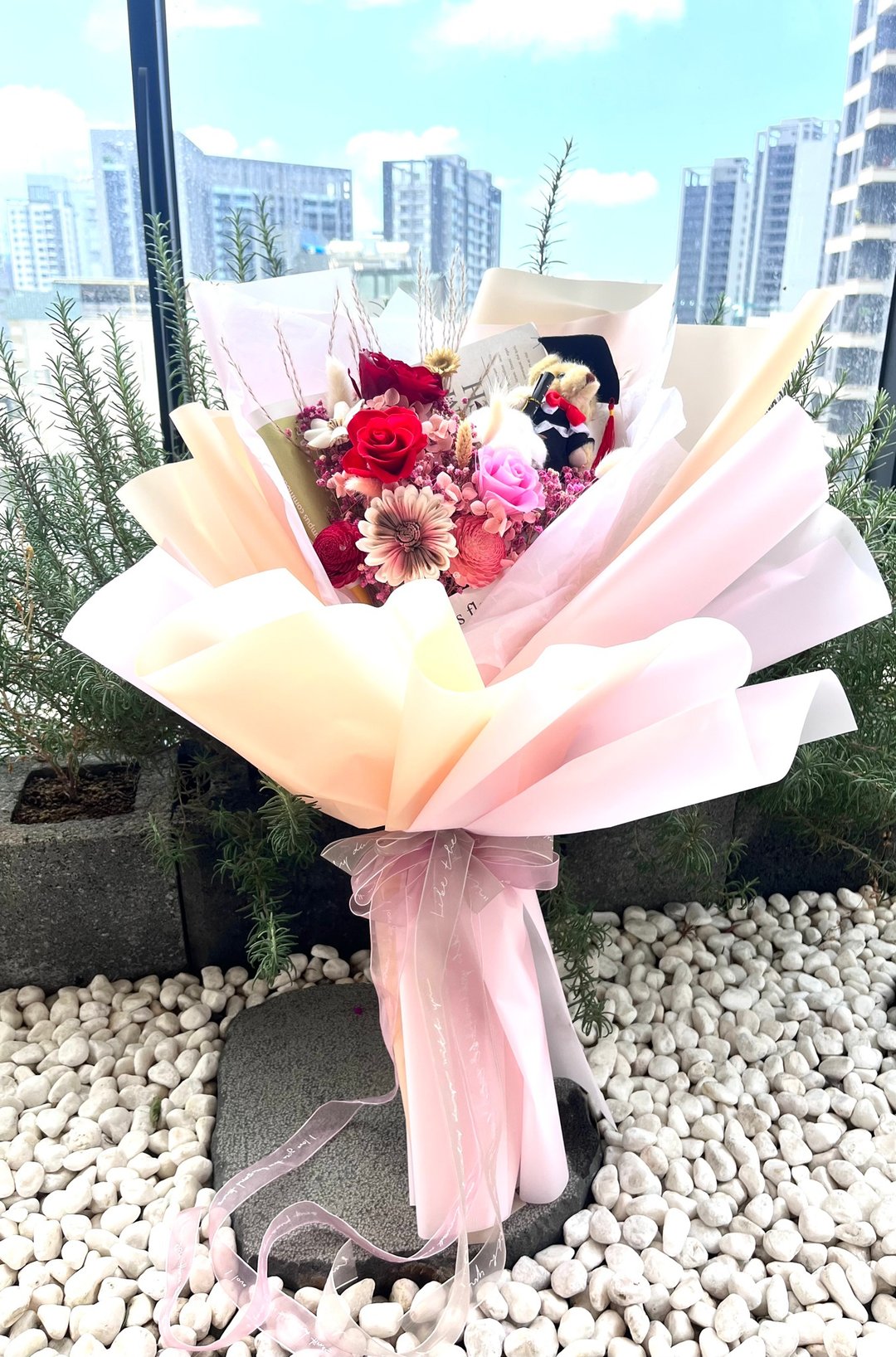 附赠透明大提袋 浮夸系毕业熊超大花束  毕业花束/不凋花/干燥花 - 植栽/盆栽 - 植物．花 卡其色