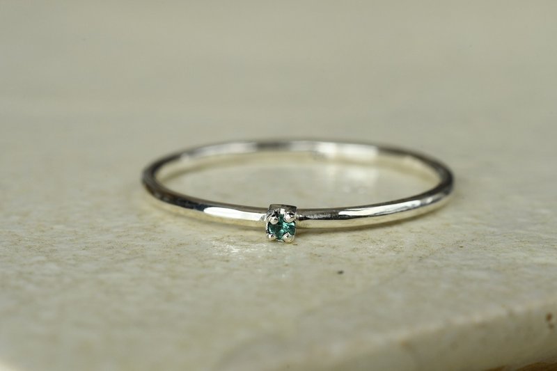 一个穿越辉煌、翡翠的故事 - 戒指 - 其他金属 银色