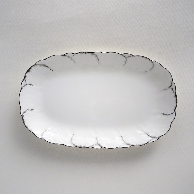 Platinum Jubilee 文华白金禧骨瓷长托盘(23cm) - 盘子/餐盘/盘架 - 其他材质 白色