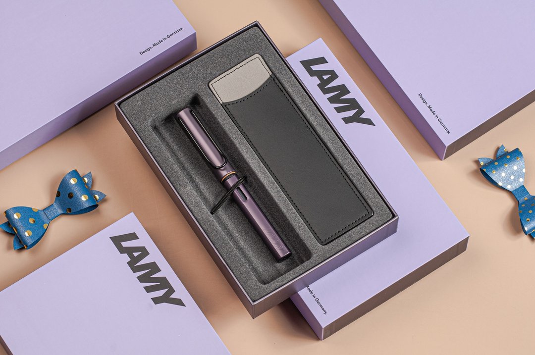 【雷雕刻字】LAMY 钢笔 限量单入笔套礼盒 /AL star 2025 - 紫灰 - 钢笔 - 铝合金 紫色