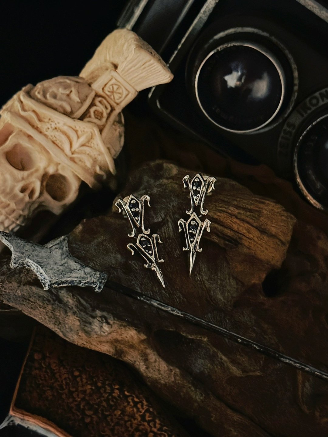 【巴洛克系列】匕首耳环 dagger 纯银 单支 - 耳环/耳夹 - 纯银 银色