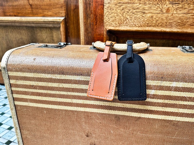 揭盖式行李牌 皮革DIY材料包 免费刻名 旅行用品 牛皮行李吊牌 - 皮件 - 真皮 多色