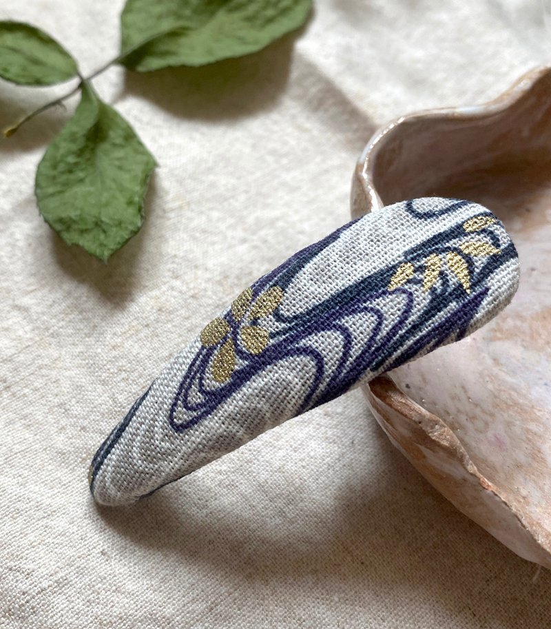 : 潮礁 : 花布发夹 BB夹 包布手工发饰 蓝色 北欧简约丨之地 - 发饰 - 棉．麻 蓝色