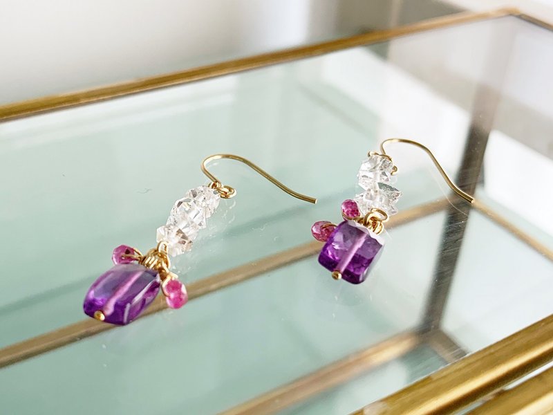 [February April July birthstone] Amethyst earrings / Clip-On that calm the mind - 耳环/耳夹 - 半宝石 紫色