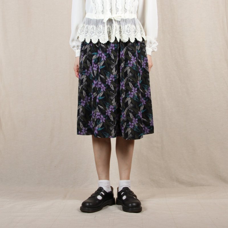 【蛋植物古着】紫花绿蕨印花古着裙 - 裙子 - 聚酯纤维 多色