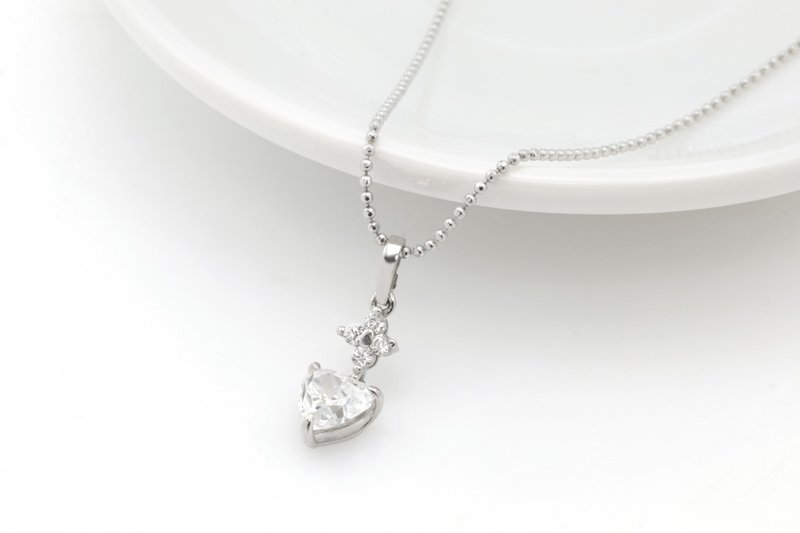 Lyn pendant with Sterling silver and Zirconia - 项链 - 纯银 银色