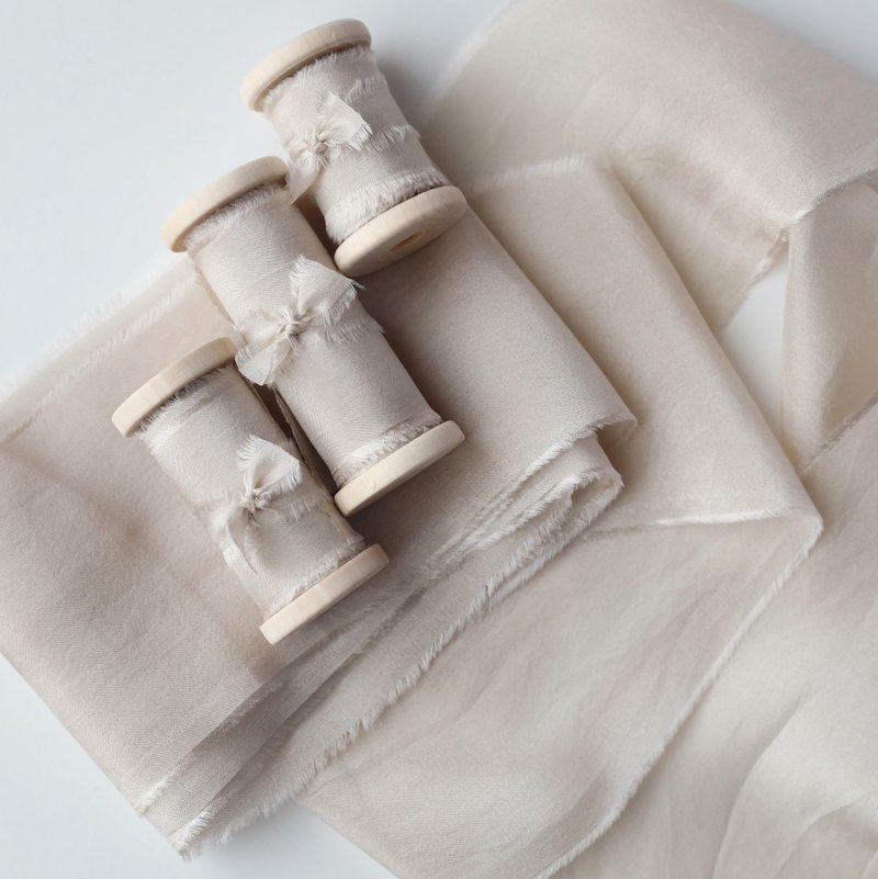 Alabaster Silk Ribbon / Hand Dyed Silk ribbon on Wood Spool - 包装材料 - 丝．绢 灰色