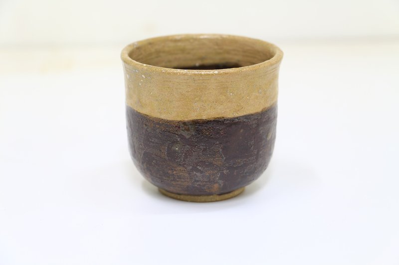 随兴渐层杯-纯手工--手作--拉坯--上釉--陶土-唯一 - 茶具/茶杯 - 陶 多色