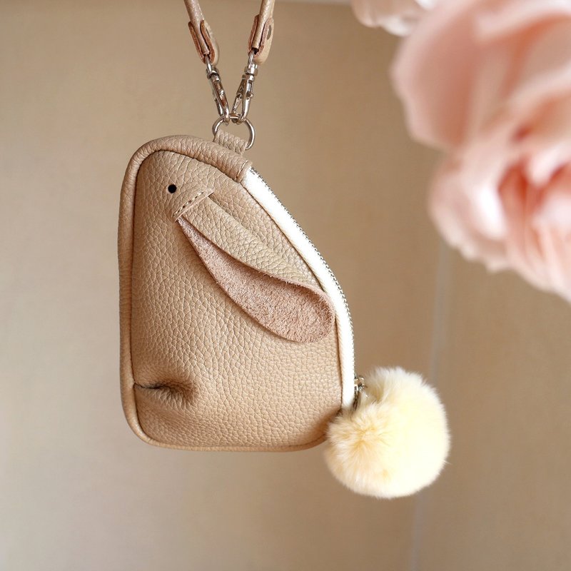 真皮兔子造型收纳包 毛绒尾巴・多功能卡套 钥匙包 - 化妆包/杂物包 - 真皮 白色