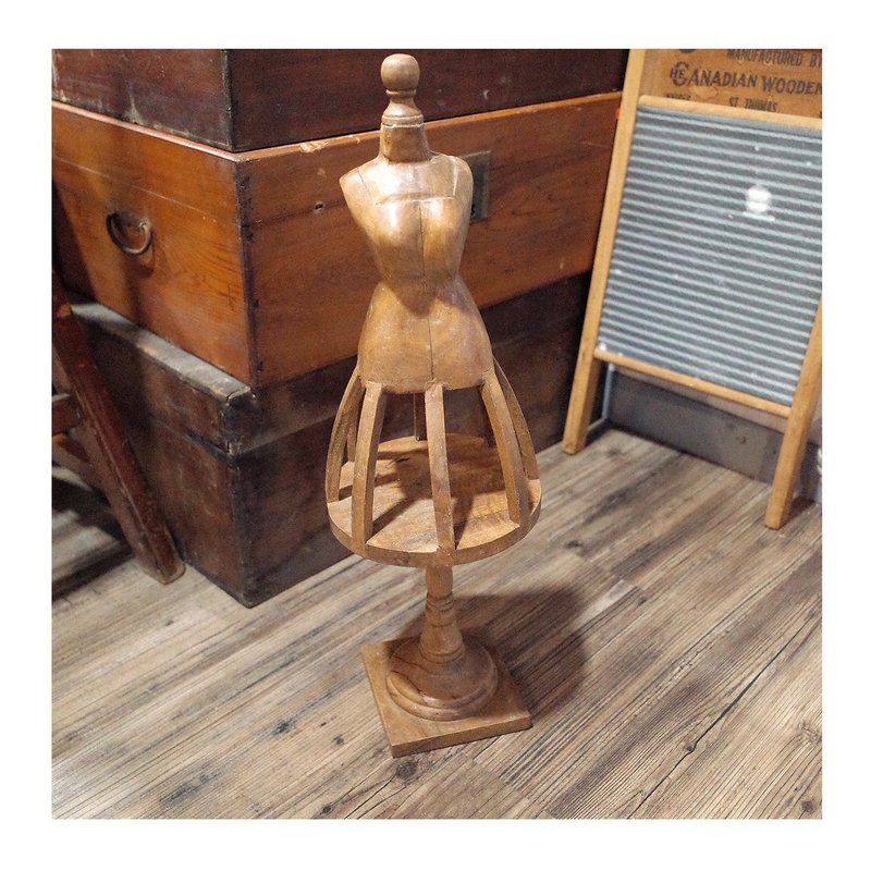 老件.早期欧洲进口手工榫接木头人台.小模特儿摆件.饰品展示架 - 其他 - 木头 