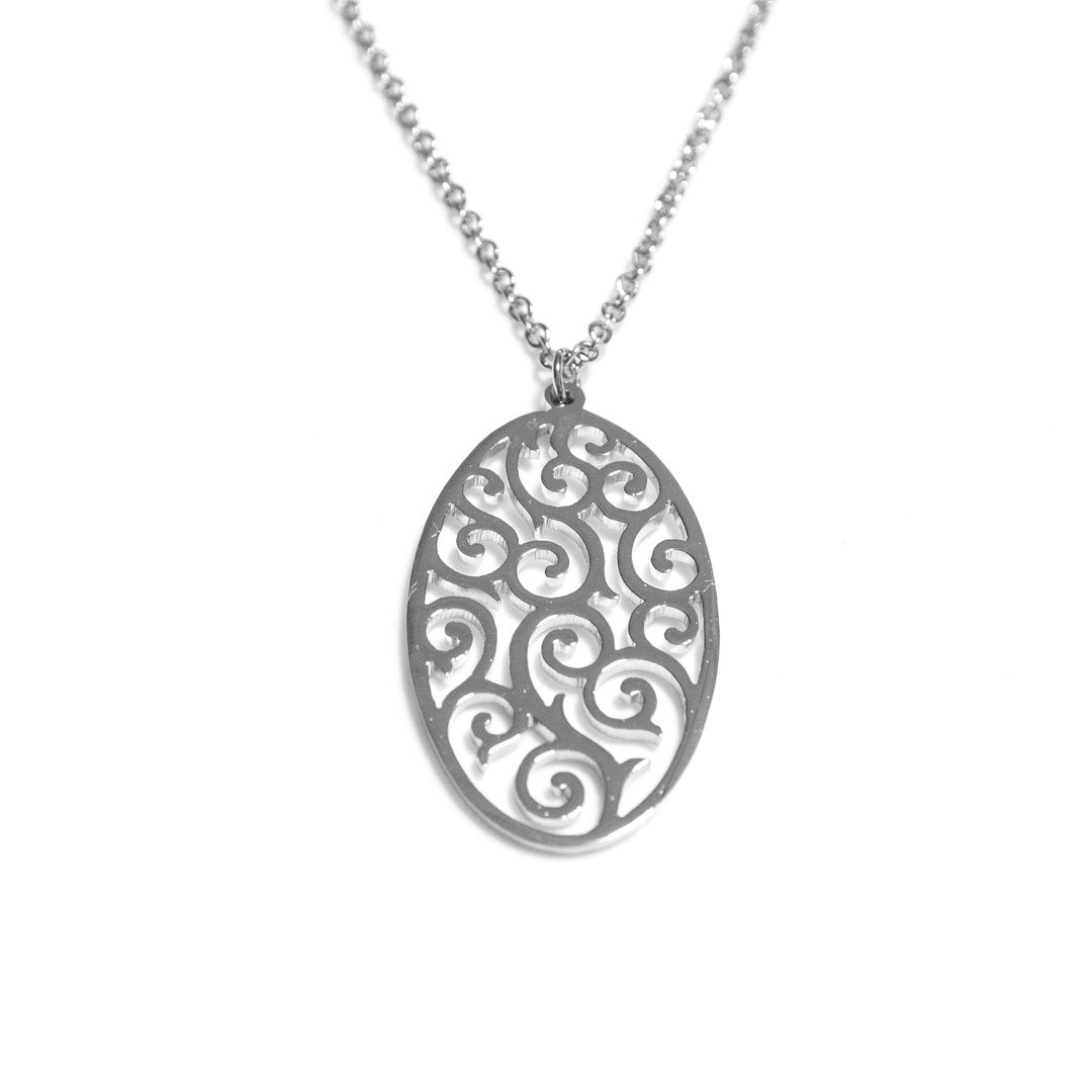 Decorative pattern in oval shape pendant - 项链 - 其他金属 银色