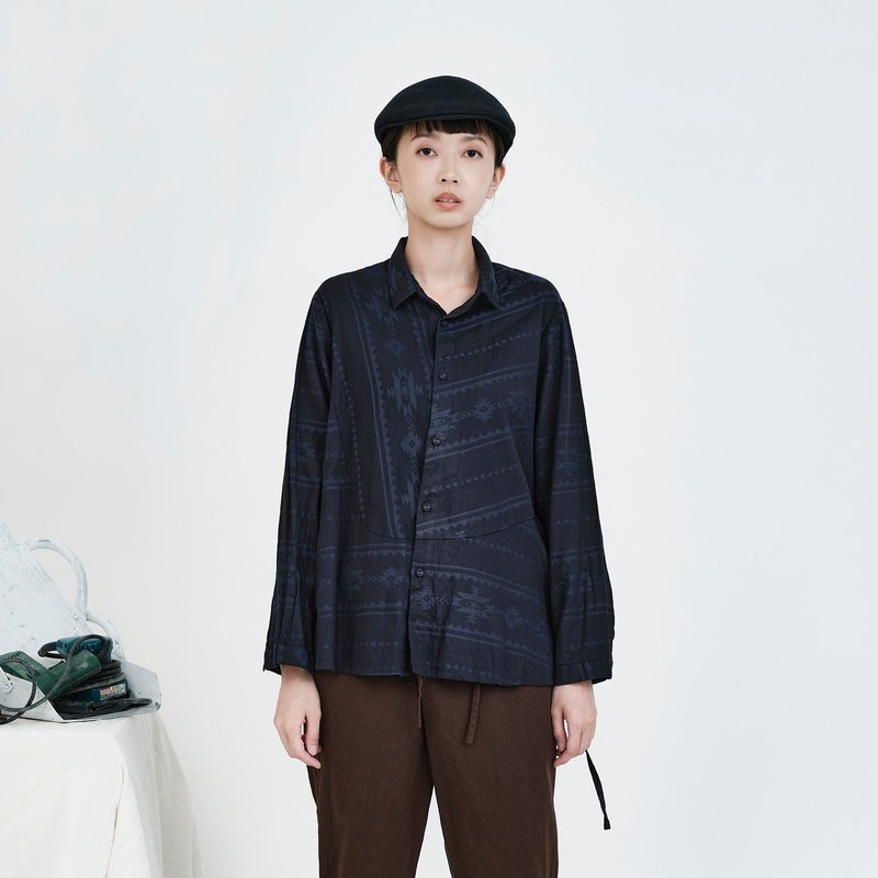 暖宵雪映不对称抽绳衬衫 | 隐性图腾 底调质感 冬季节庆 - 女装衬衫 - 棉．麻 蓝色