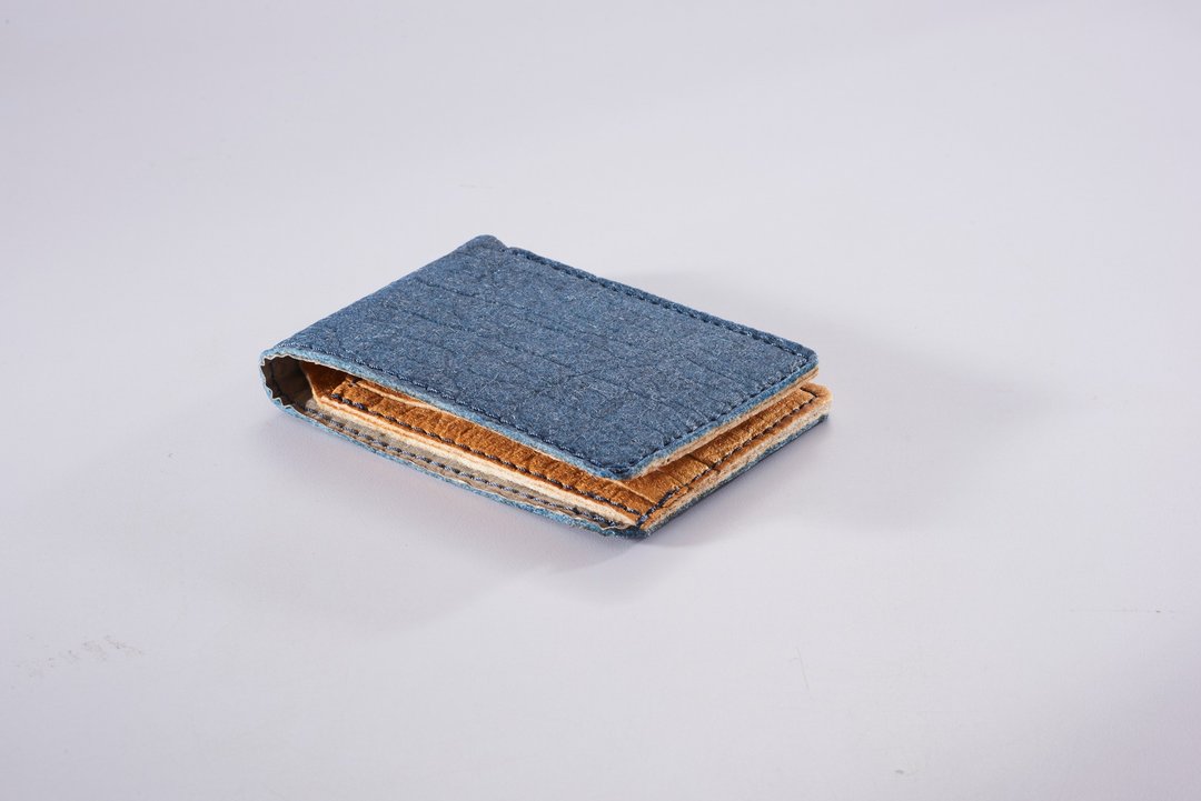纯素植物性凤梨叶皮革撞色短夹 - 皮夹/钱包 - 植物．花 多色