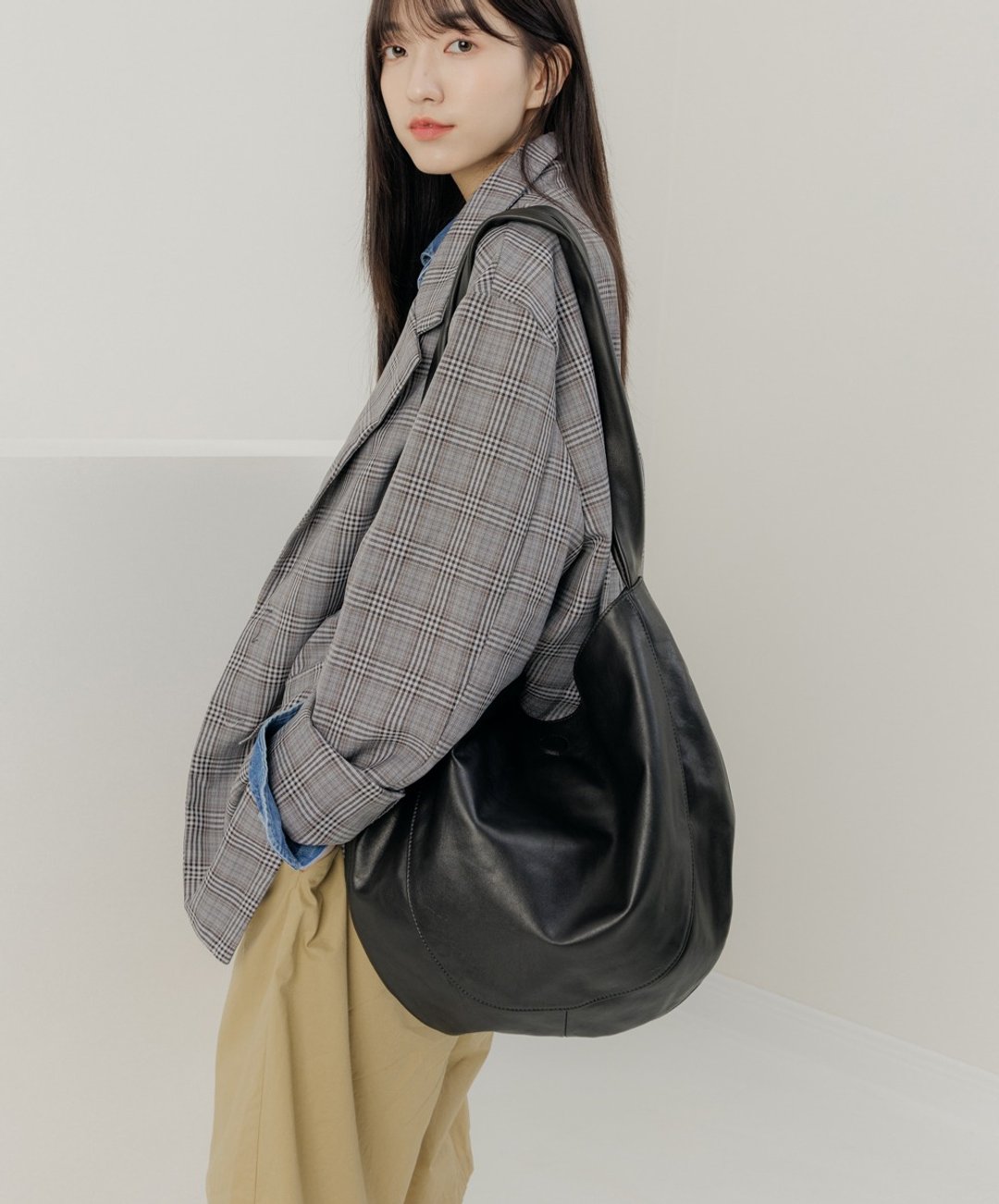 supportingrole 真皮优雅摩登都市肩侧手提背包  黑 - 侧背包/斜挎包 - 真皮 黑色