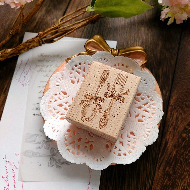 兔兔餐具印章 - 印章/印台 - 木头 