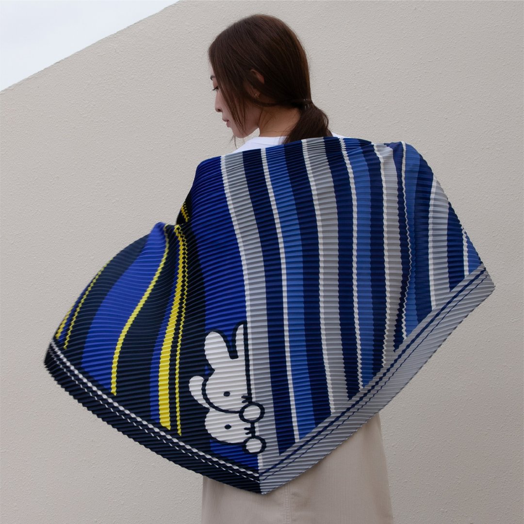 【Pinkoi x miffy】Errorism 皺摺圍巾【限定商品】 - 围巾/披肩 - 聚酯纤维 
