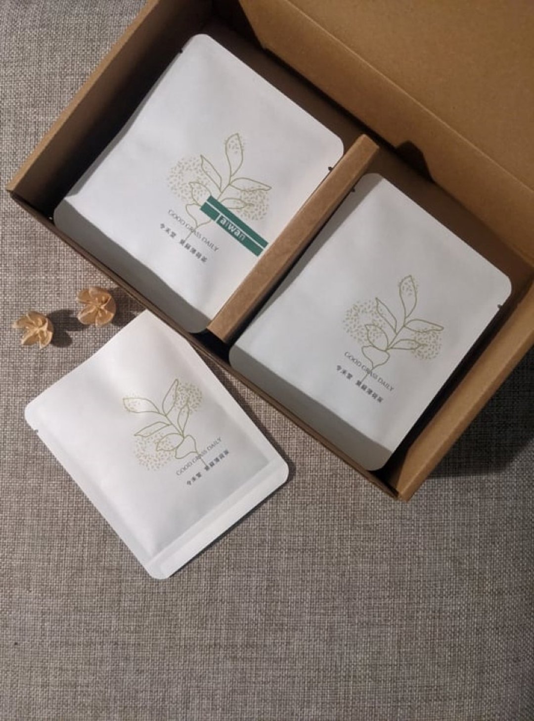 紫苏薄荷茶 袋茶单一包(10入) - 茶 - 植物．花 绿色