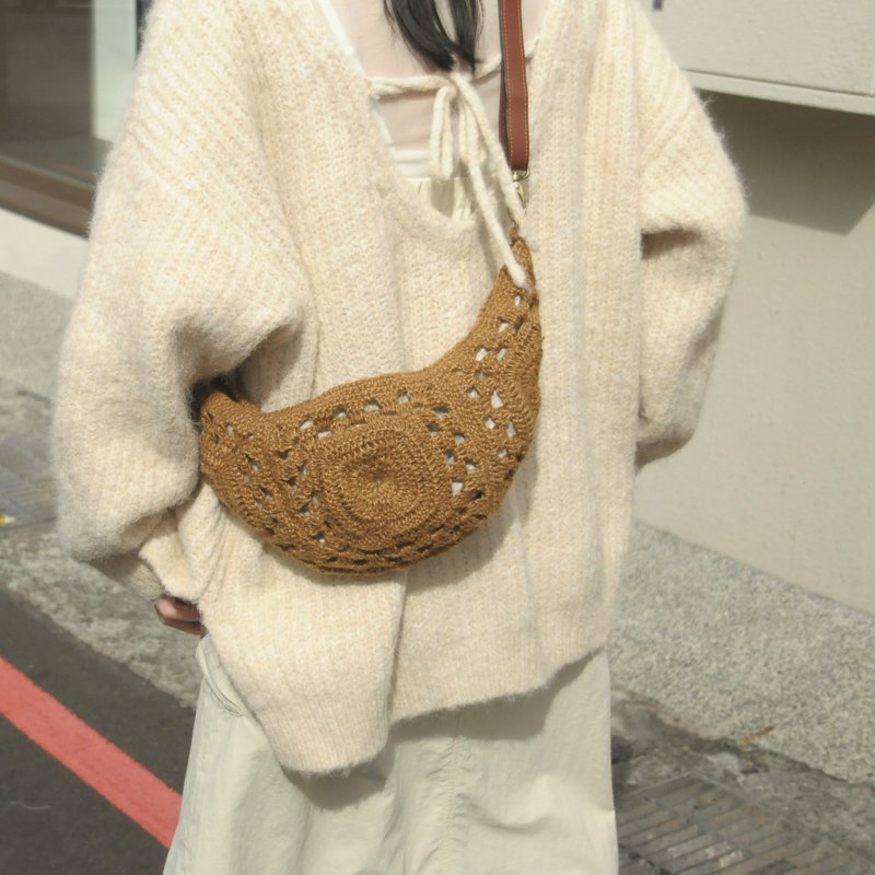 给Marci 小姐的 红色可颂编织霹雳包/麻绳编织/斜背小包/编织包 - 侧背包/斜挎包 - 棉．麻 红色