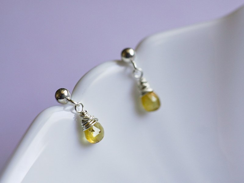 稀有黄色蓝宝石Sapphire耳环(耳夹) 球球耳针 迷你 SV925/14KGF - 耳环/耳夹 - 半宝石 黄色