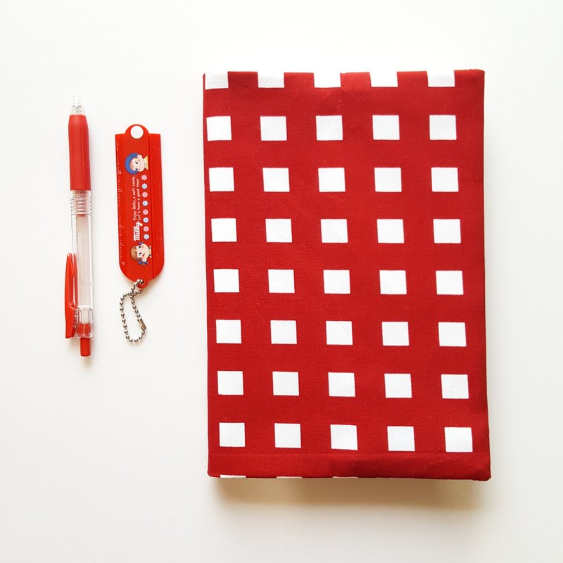 红格子 布书衣/布书套 可调节 (32开/A5) - 笔记本/手帐 - 棉．麻 红色