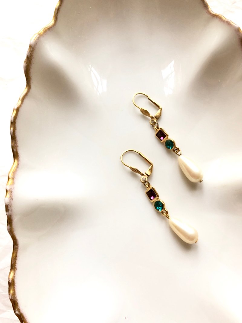 Vintage Teardrop Pearl Gemstone Gold Drop Earrings - 耳环/耳夹 - 贵金属 金色