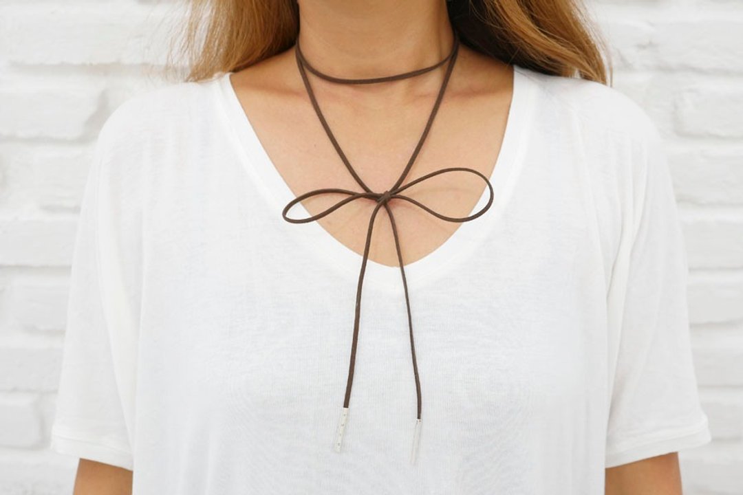 Engraved ribbon choker <Brown> - 项链 - 其他材质 咖啡色