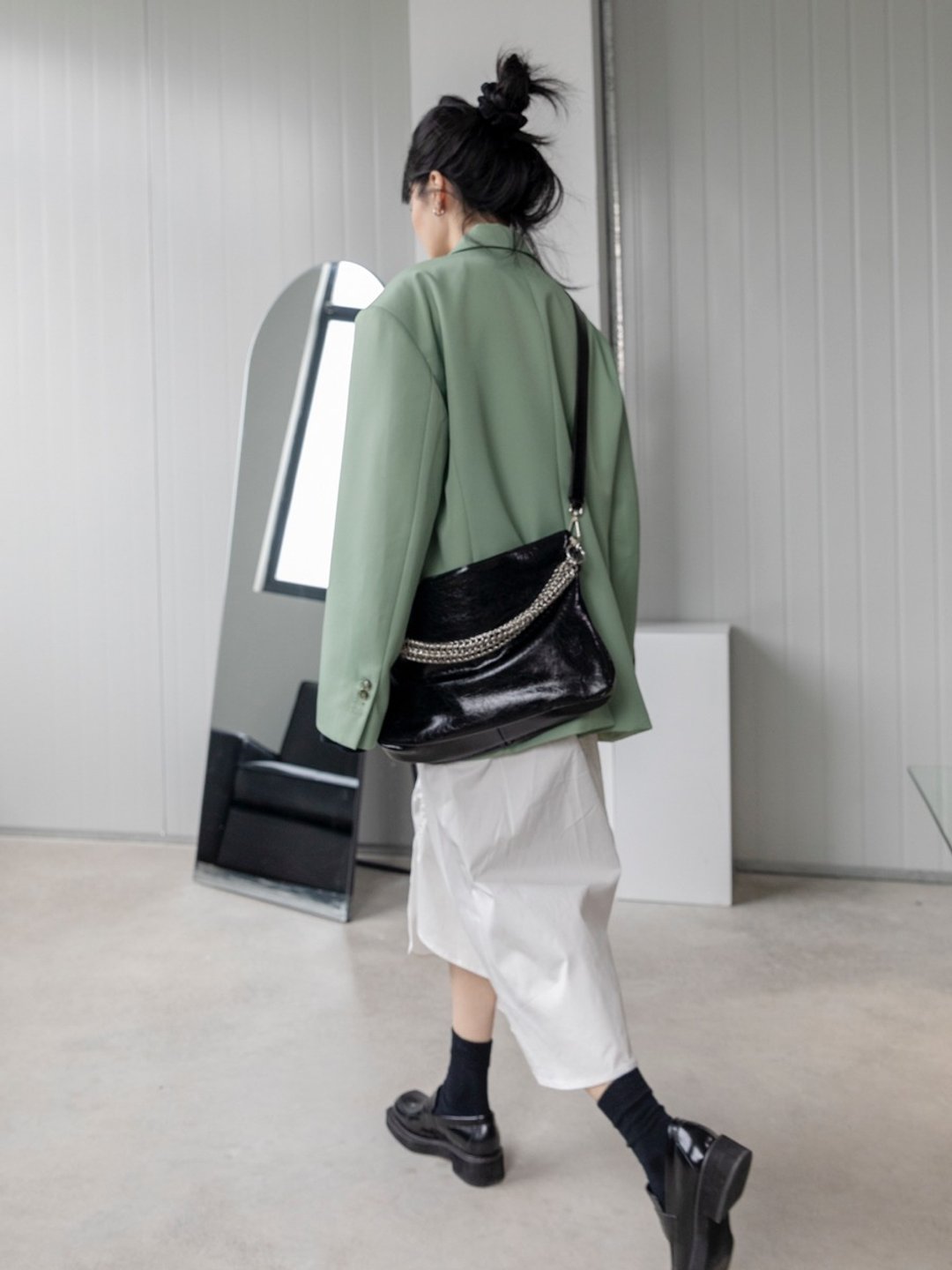 黑色 大崎娜娜 一大捆鏈條包 中古機車酷感雙肩帶 大容量斜背方包 - 侧背包/斜挎包 - 人造皮革 黑色