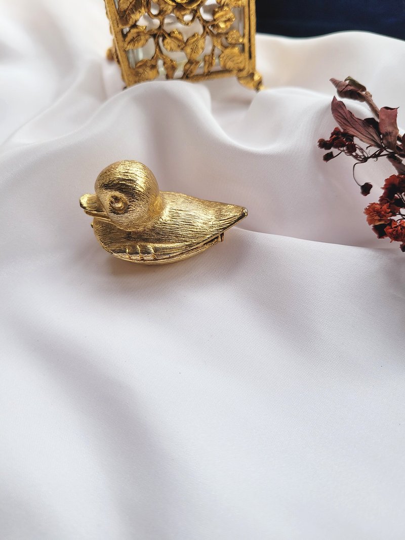 美国西洋古董饰品 / 立体金色鸭子香膏盒子/古董摆饰 Vintage日本东京古着衬衫复古 - 其他 - 其他金属 