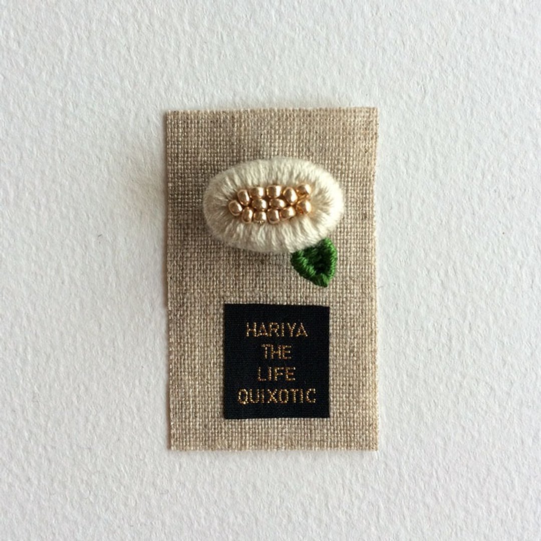 Of small flower brooch - 胸针 - 绣线 紫色