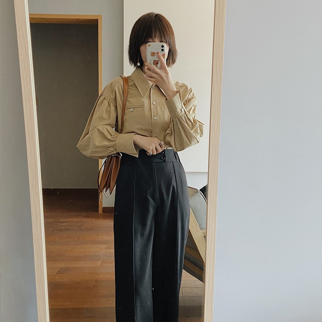 法式复古翻领泡泡袖衬衫-卡其|衬衫|春款|棉|Sora-442 - 女装衬衫 - 棉 金色