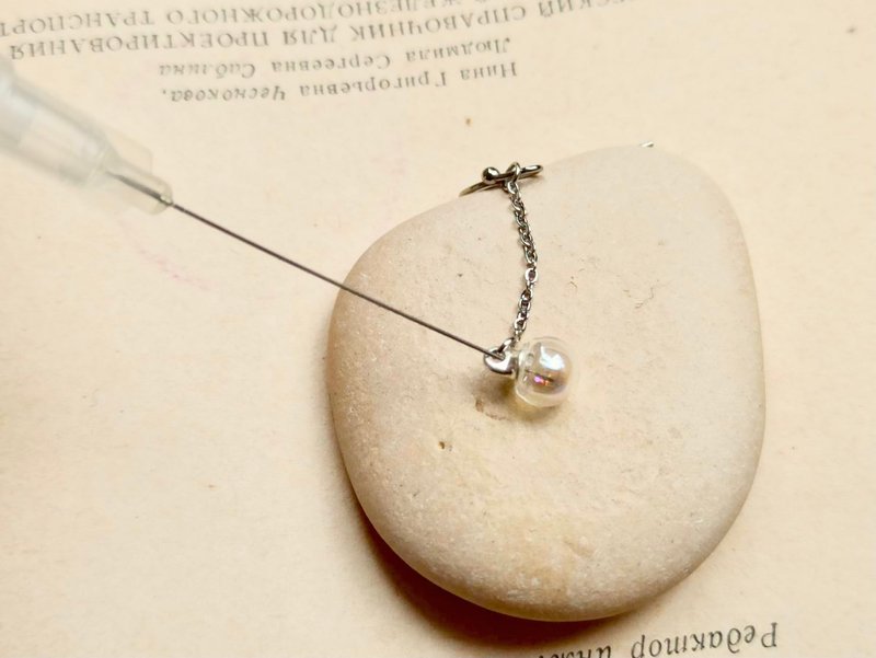 迷你彩虹泡泡精油香水扩香瓶医疗钢耳环(单支贩售) - 项链 - 琉璃 多色