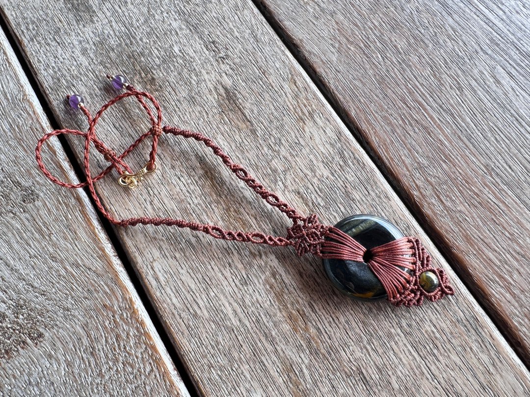 #250302 Macrame 黄虎眼石 编织 颈链 - 项链 - 半宝石 咖啡色