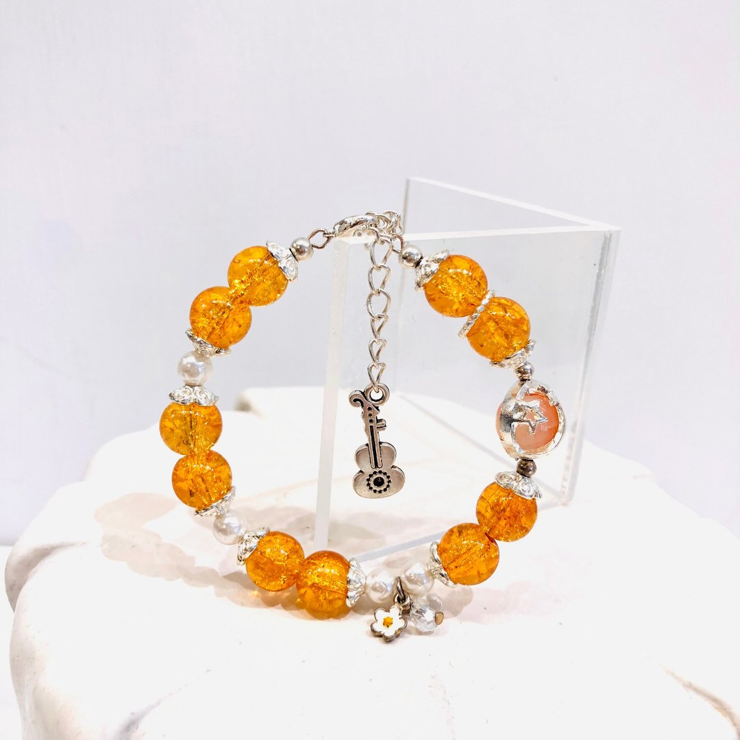 台湾设计师手工饰品-冰晶珠手链【午后甜点-蜜渍橙花】 - 手链/手环 - 琉璃 