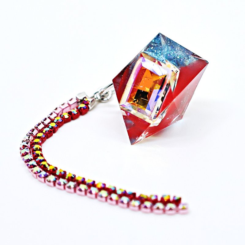 Kaido By Pyramid 单边耳环 (Super Litmus) - 耳环/耳夹 - 树脂 多色