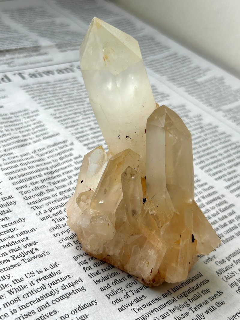 华光-藏晶阁 | 马达加斯加(马岛)白水晶-Quartz | 对应 顶轮 - 摆饰 - 水晶 