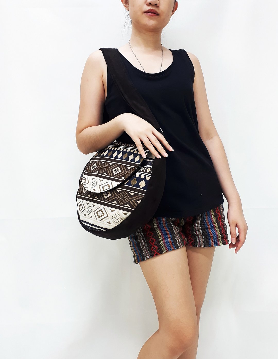 Handmade bag Woven Cotton Bag Women bag Shoulder bag Crossbody Bag Colorful - 其他 - 棉 咖啡色