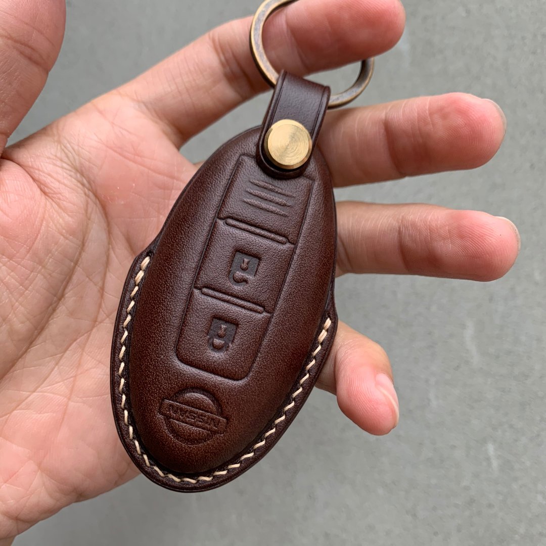 Nissan Buttero 日产 钥匙皮套 Tiida Livina Sentra xtrail kick - 钥匙链/钥匙包 - 真皮 红色