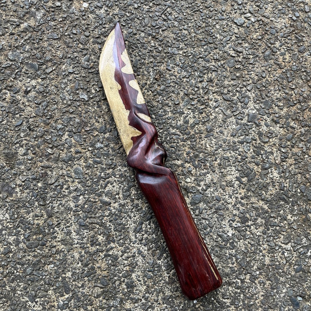 我贩剑 妖刀 无咎不得 匕首 短刀 伯利兹黄檀 魔剑 - 摆饰 - 木头 紫色