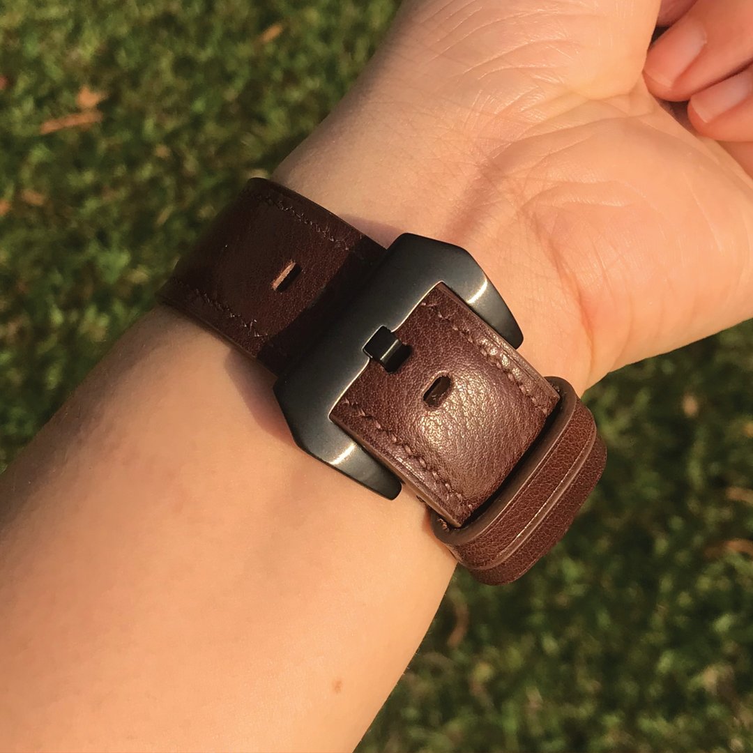 【AppleWatch表带】啡色小牛皮/法国防汗皮/厚芯款/轻巧款 - 表带 - 真皮 咖啡色
