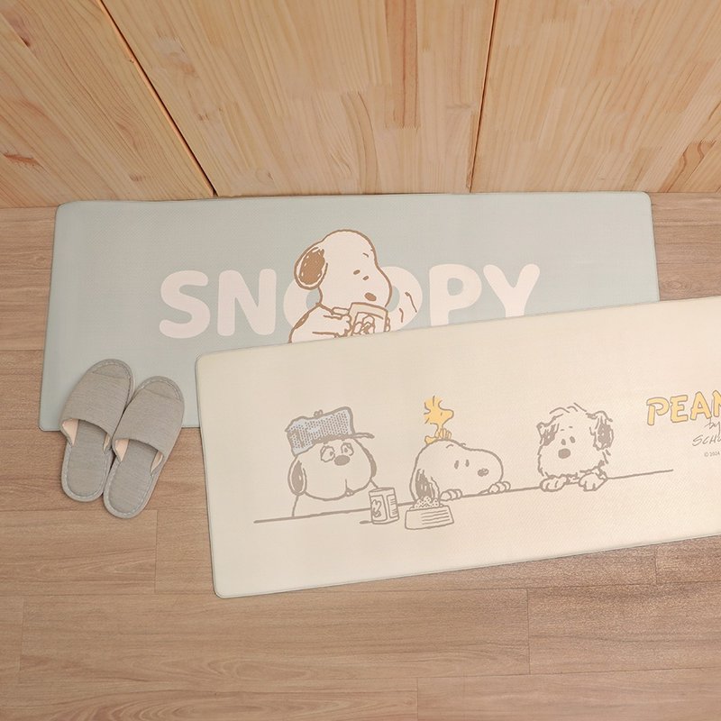 Peanuts史努比厨房地垫-厨房脚踏垫 PVC厨房踏垫 Snoopy 史努比 - 地垫/地毯 - 塑料 多色