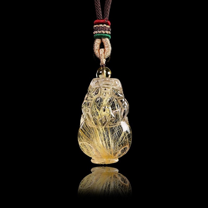 【正佳珠宝】金钛晶 顶级净透招财貔貅 25.4g 金钛晶吊坠 - 项链 - 半宝石 多色