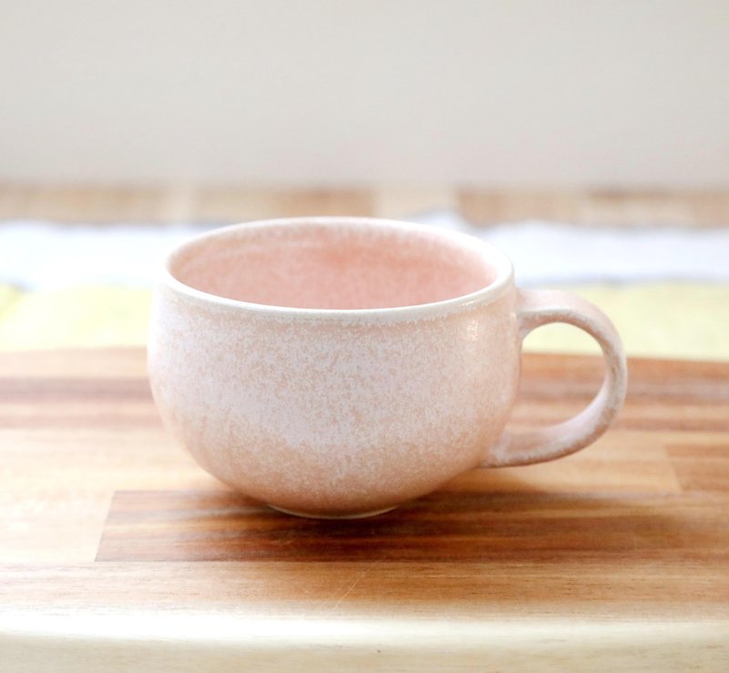 樱花窑变釉圆润马克杯 - 咖啡杯/马克杯 - 陶 粉红色
