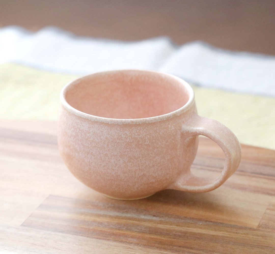 樱花窑变釉 圆润马克杯 1 - 咖啡杯/马克杯 - 陶 粉红色