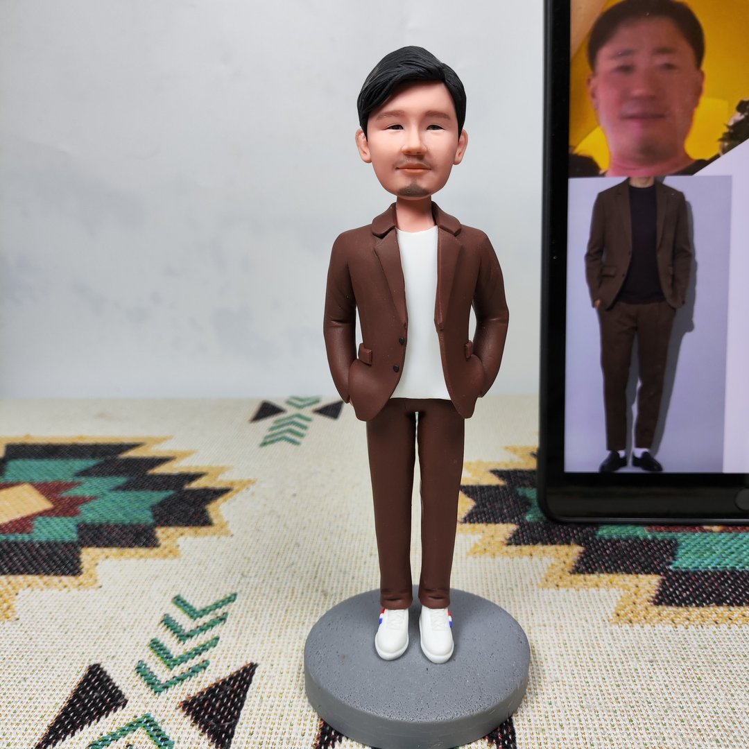 客制化人物公仔 人偶 3D人像画 似颜绘 肖像 定制 纪念 生日 老板 - 玩偶/公仔 - 粘土 多色
